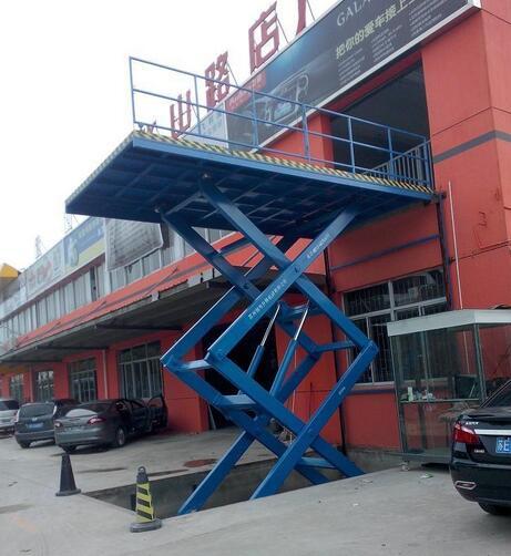 德宏济南升降机